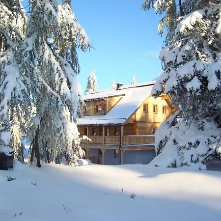 Laerchenhuette * Tauplitzalm