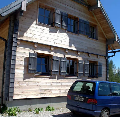 شقة Laerchenhuette